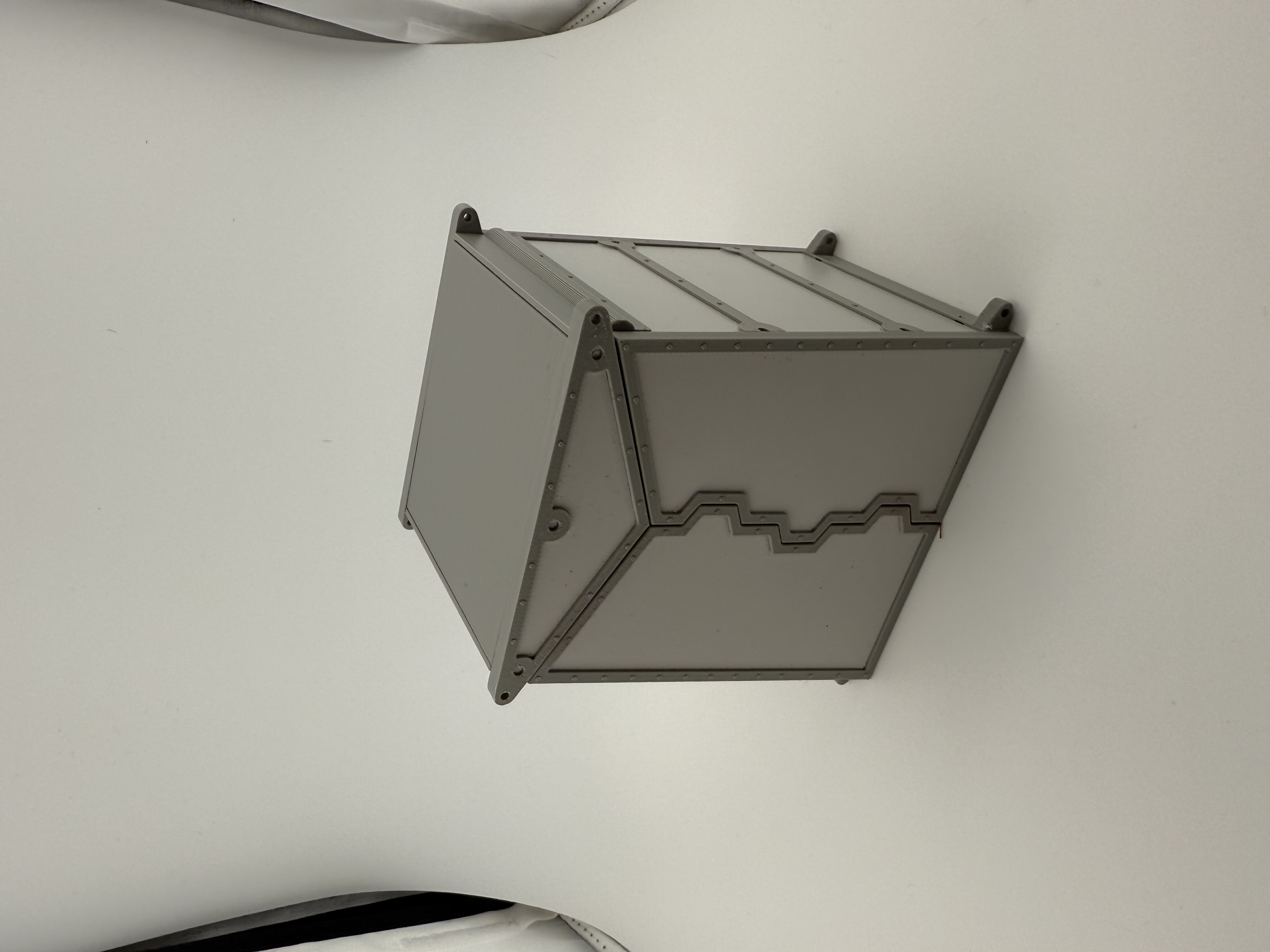 Toph's Cage