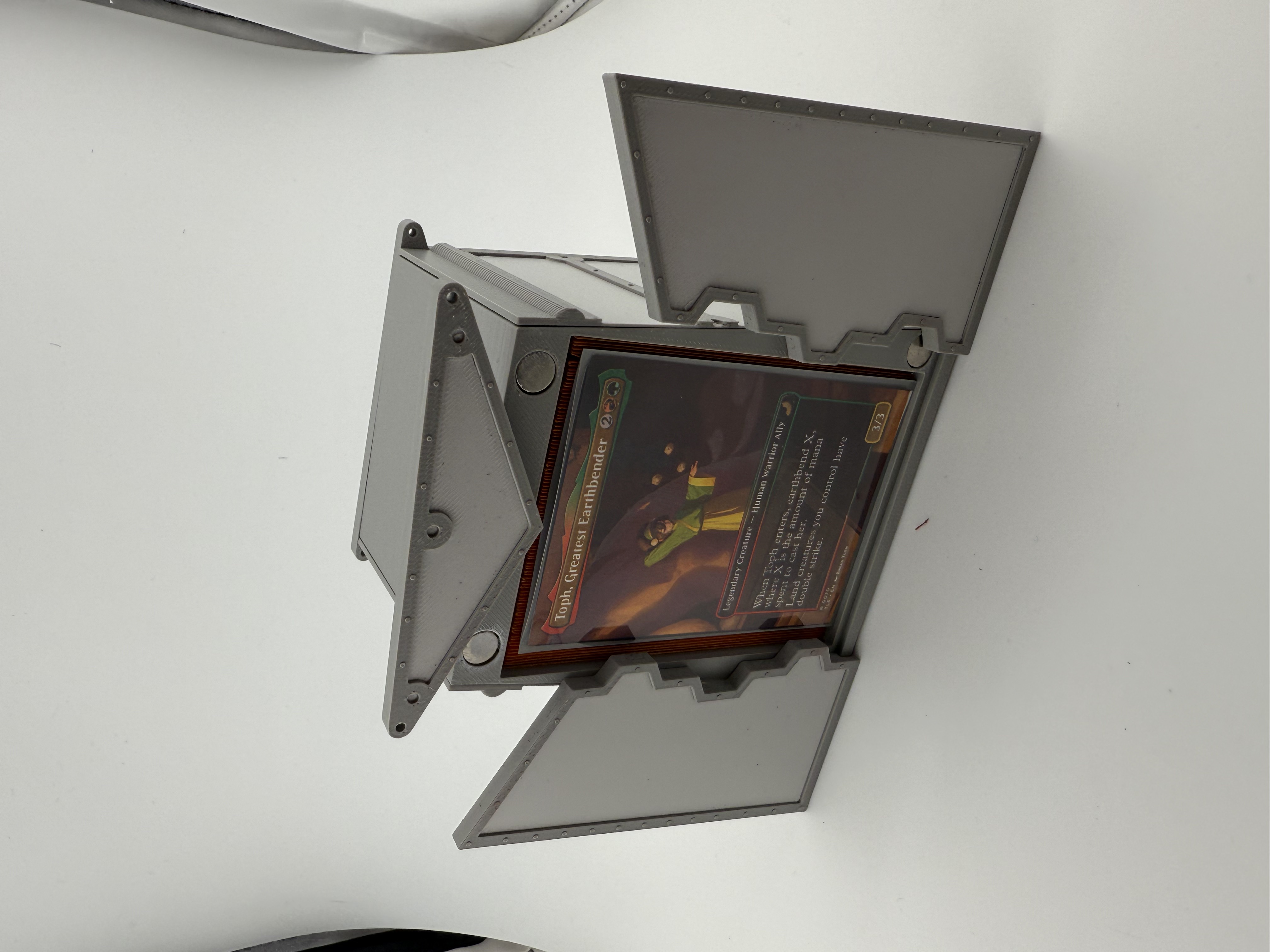 Toph's Metal Cage